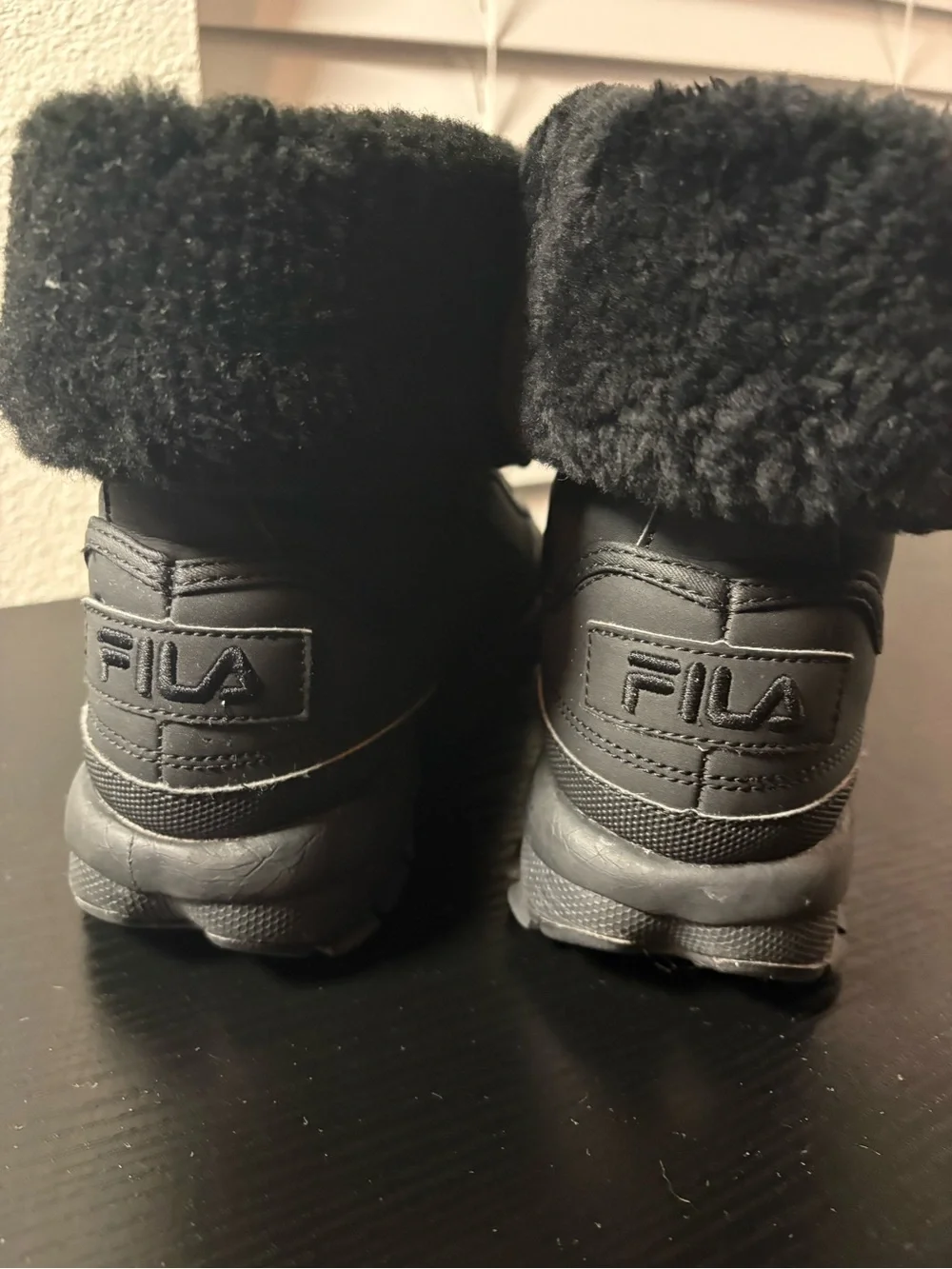 FILA Disruptor Shearling Black Chunky Sneaker Winter Boots Fold Down 6.5